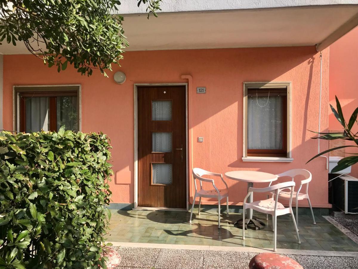 Villaggio Le Ginestre Bibione Dış mekan fotoğraf