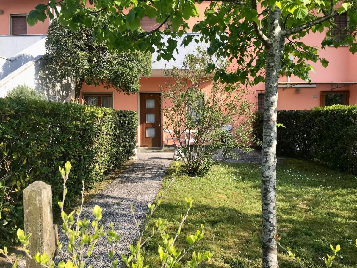 Villaggio Le Ginestre Bibione Dış mekan fotoğraf
